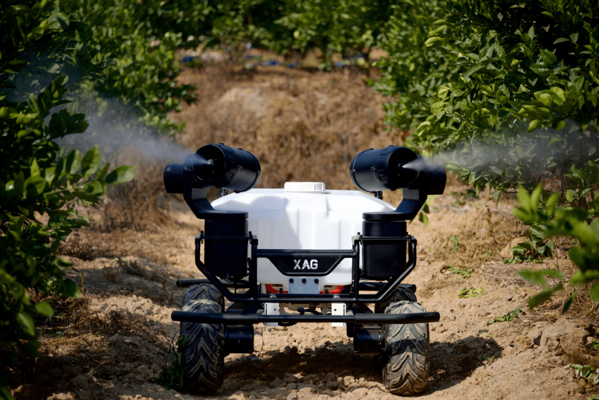 How do Germans use robots to farm? It is foreseeable that farmers may become high-tech and sophisticated professions in the future